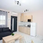 Greka Kalyves Polygyrou