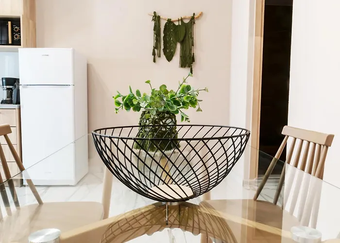 Greka Daire Kalyves Polygyrou